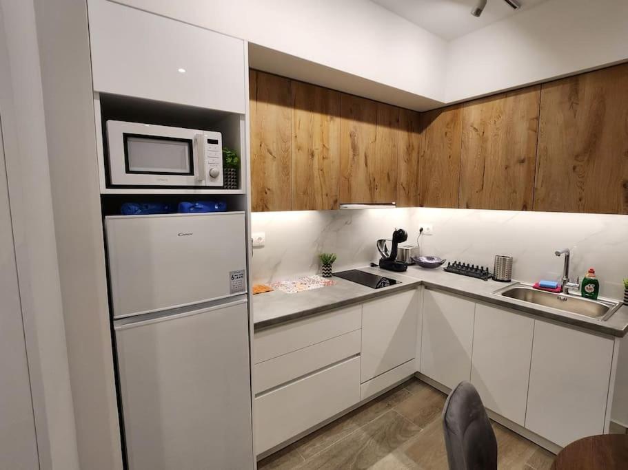 Nice Apartment Near Flisvos Vipgreece アテネ エクステリア 写真